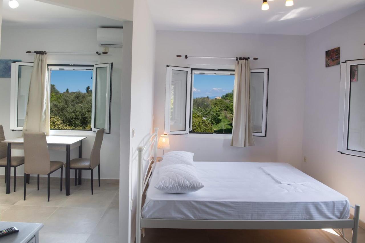 Boursinos Cozy Apartments Lefkada City ภายนอก รูปภาพ