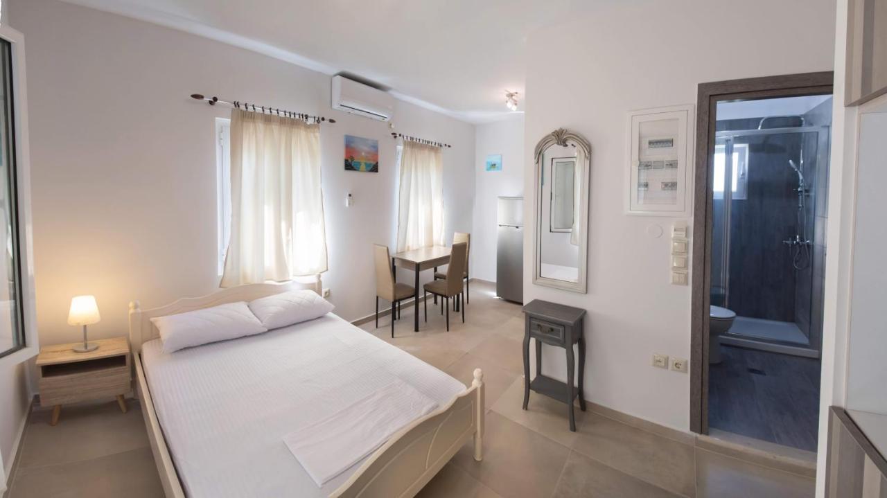 Boursinos Cozy Apartments Lefkada City ภายนอก รูปภาพ